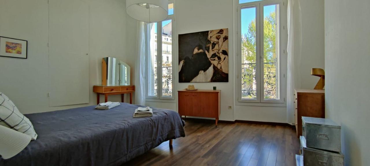 Grand Appartement Centre Ville Марсилия Екстериор снимка